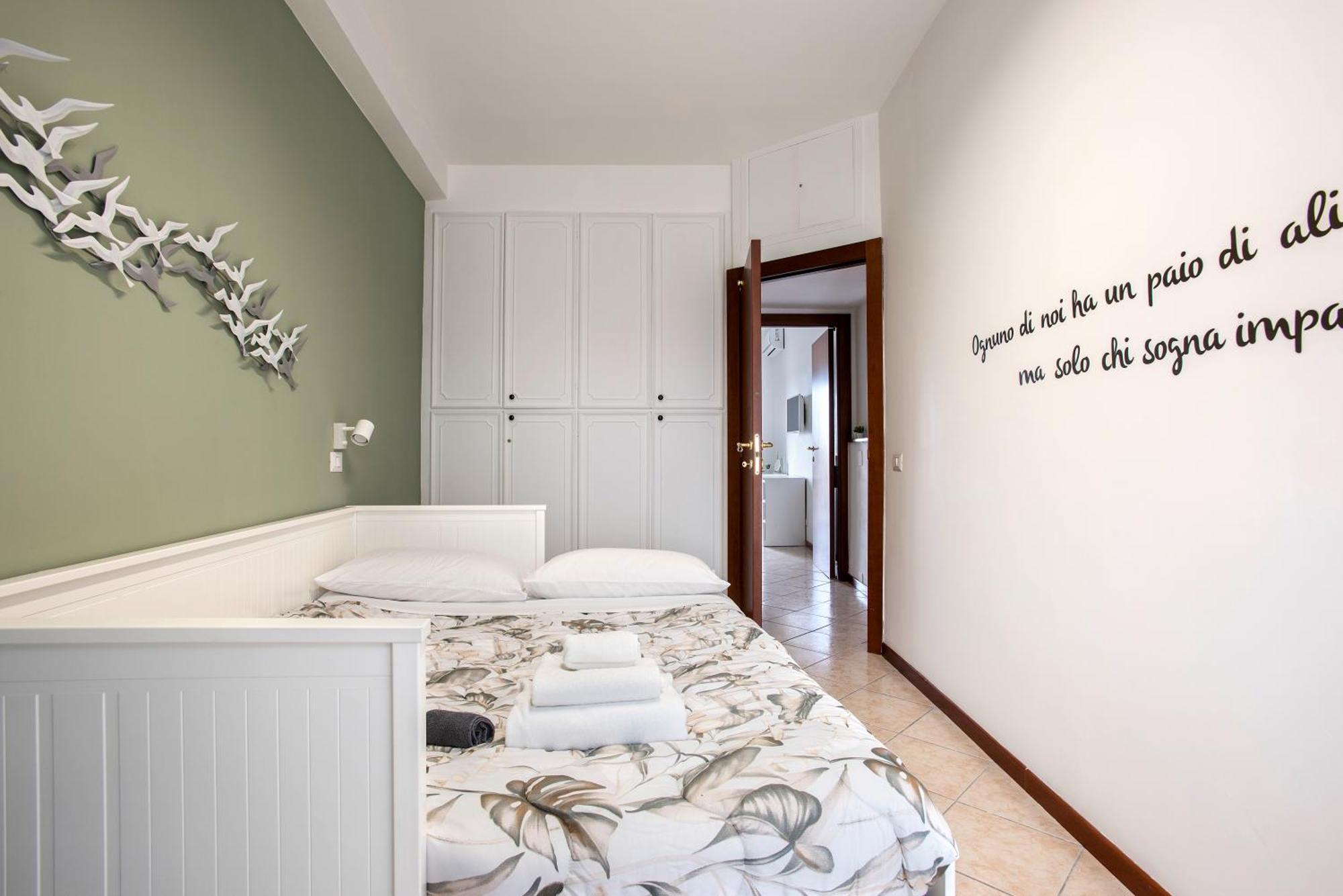 Casa vacanze Stylish & Cozy - 5 Star Location- Balcony - View Roma